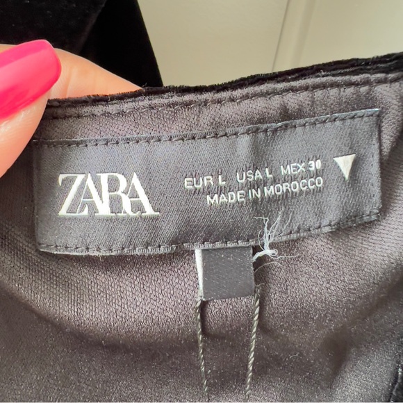 Zara Velvet Steampunk Cosplay Goth Black Halter Open Back Vest Women’s Large - Picture 7 of 15